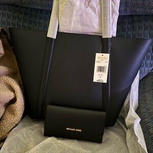 Mk large handbag with matching wallet